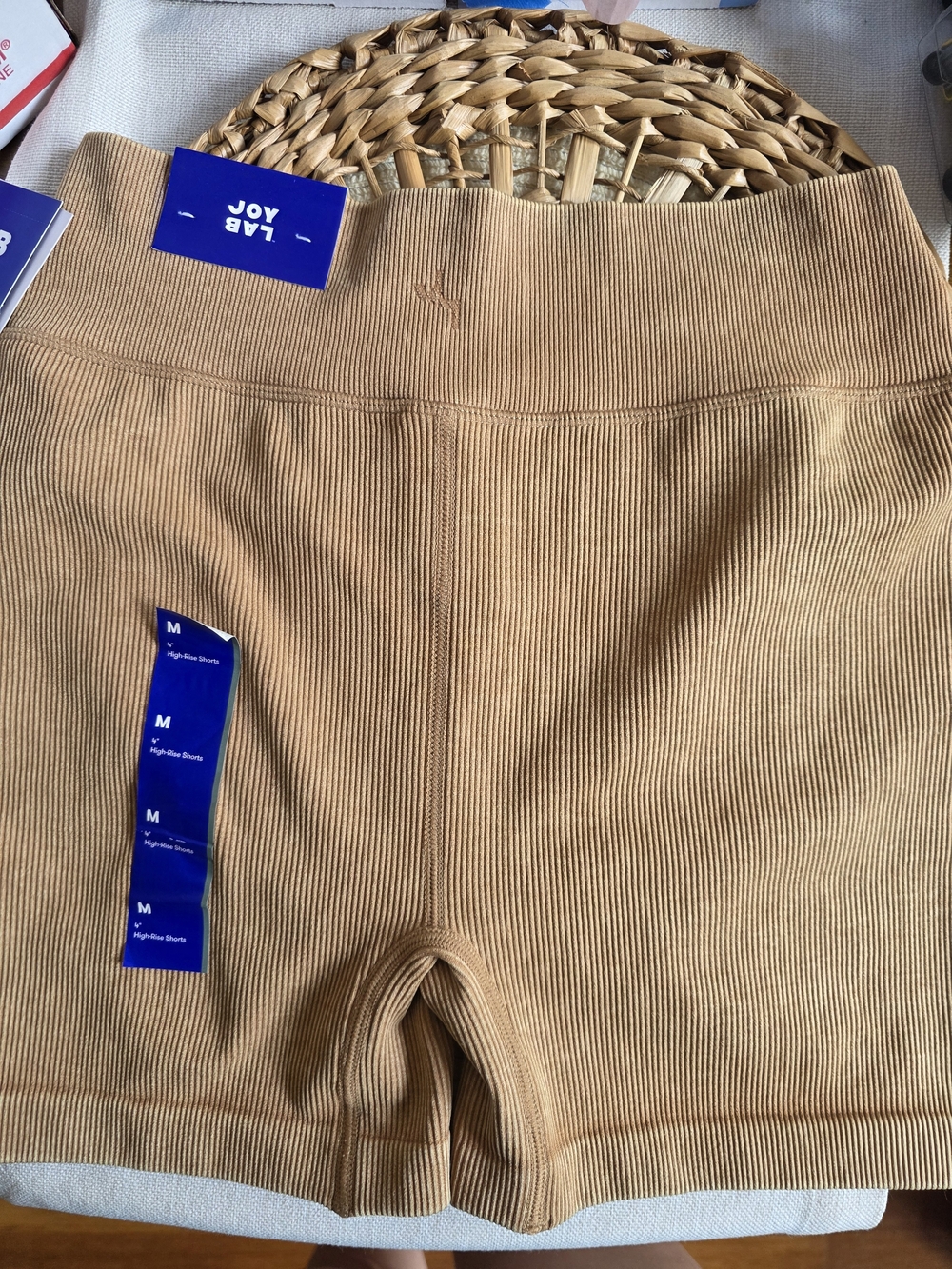 Joylab Ribbed High-Rise Shorts in Sand - Picture 4 of 4